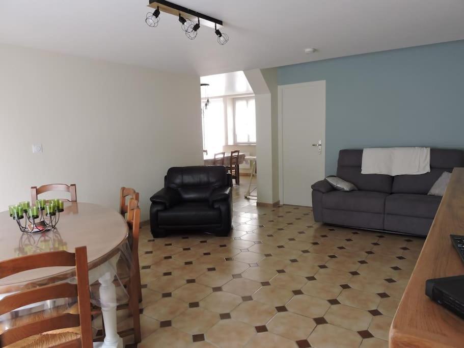 Holiday home 5-6 Personnes « chez Marlene »proche De Nigloland